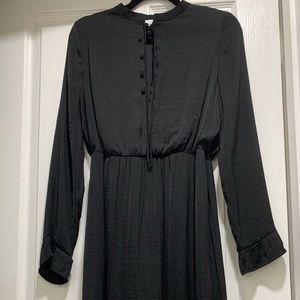 100% polyester women’s dress